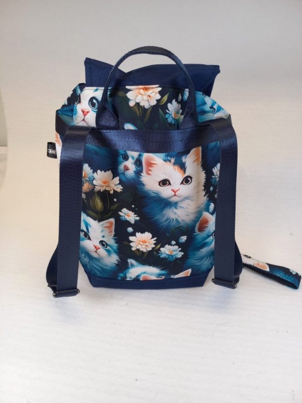 Batůžek "Fluffy Kittens" – batůžek s roztomilými koťaty