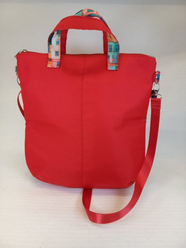 Kabelka "Colorful Town" – hravá energie městských uliček