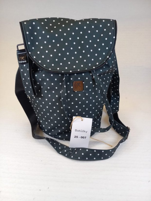 Batůžek "Polka Dot Classic" – roztomilý a praktický
