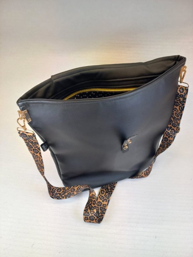 Kabelka "Wild Elegance" – klasická černá s šelmím šmrncem