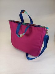 Kabelka "Berry Feathers" – barevná energie a styl v každém detailu