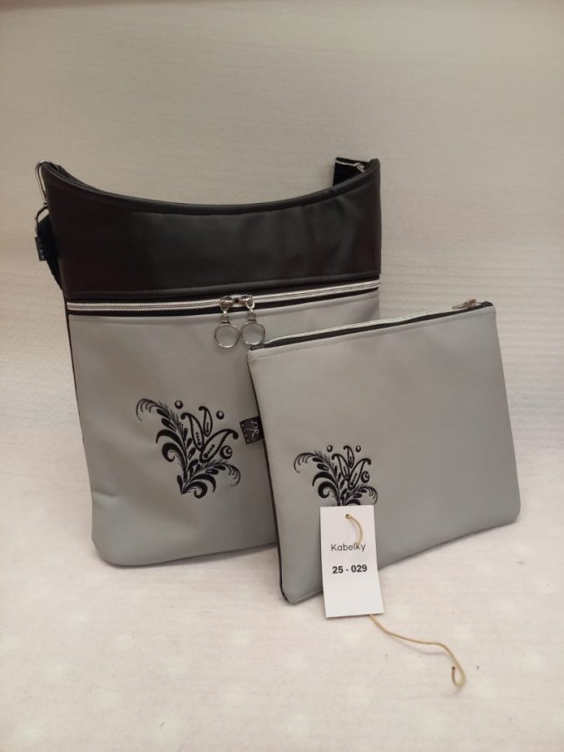 Kabelka "Monochrome Grace" - ztělesnění elegance