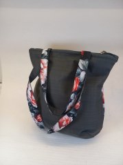 Kabelka "Rose Elegance" – romantická klasika v moderním stylu