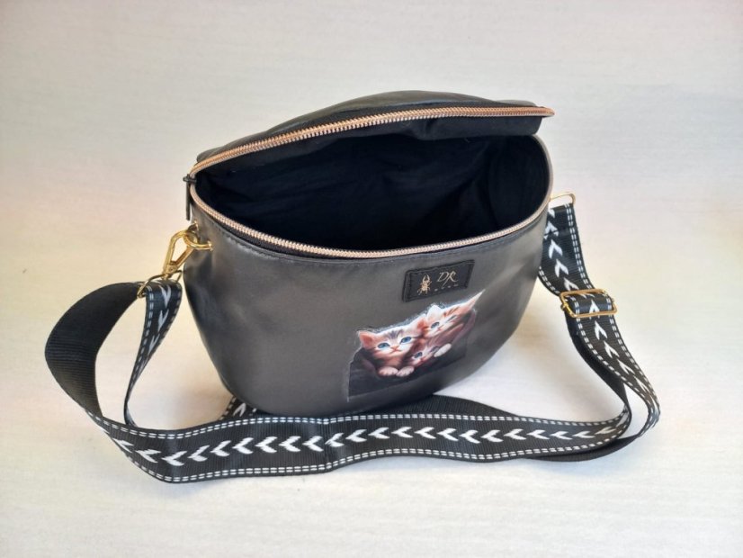 Kabelka "Kitten Love" – něha a styl v jednom