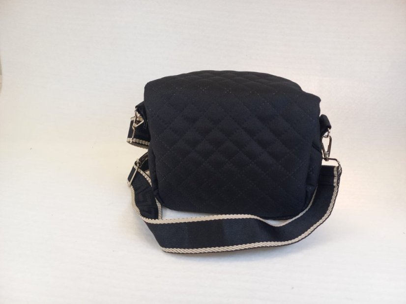 Luxusní kabelka z ruční výroby "Black Diamond"