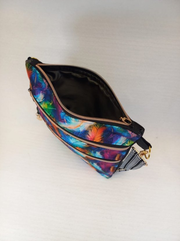 Kabelka "Colorful Feathers" – rozjasni svůj den barvami
