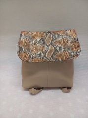 Batůžek "Urban Python"