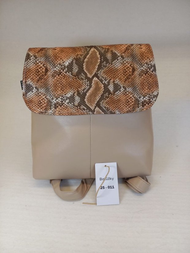 Batůžek "Urban Python"